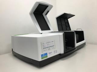 UV-VIS-NIR spectrophotometer